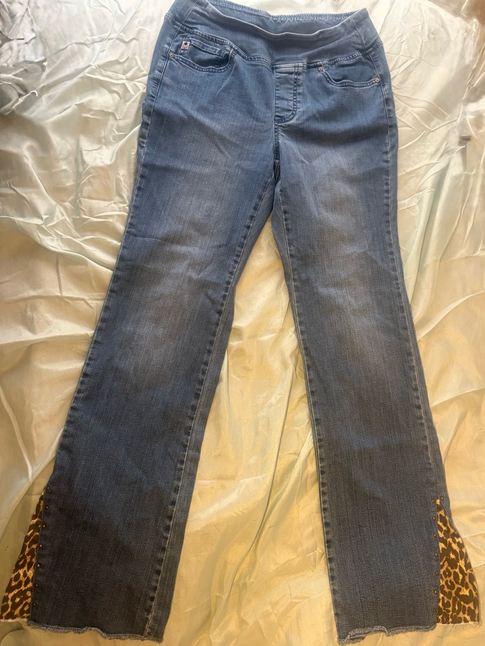 Women's Y2K Flared Jeans With Leopard Print Insert & Stud Medium Wash Denim